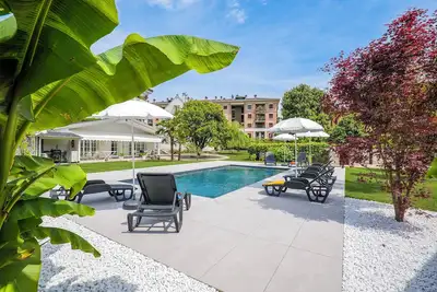 Image de 3½-room apartment with pool and balcony in a sunny location