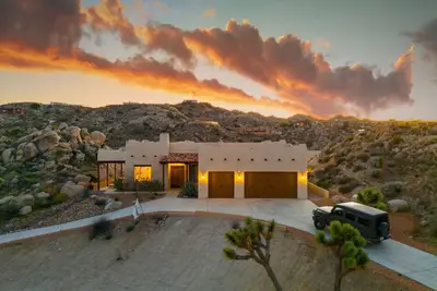 Image de The Desert Rocks | luxury boulder villa | Wow view