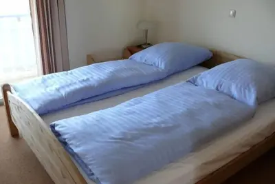 Image de Kapitänsdeck 403 - Großzügiges Ferienapartment auf 2 Ebenen mit Müritzblick