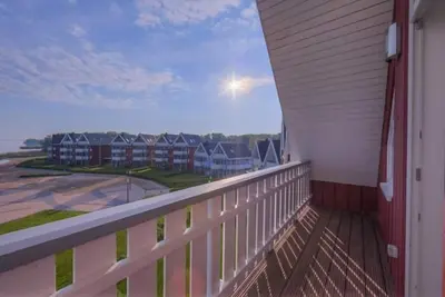 Image de Kapitänsdeck 426 - Großzügiges Ferienapartment auf 2 Ebenen mit Müritzblick