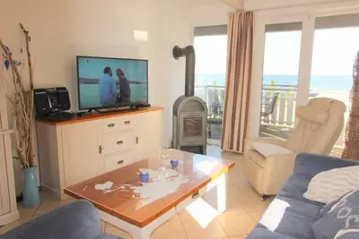 Image de Kapitänsdeck 436 - Großzügiges Ferienapartment auf 2 Ebenen mit Müritzblick