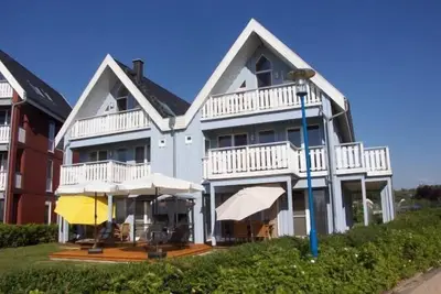Image de Gartendeck 451 - Ferienapartment mit Toller Ausstattung und Blick auf die MĂĽritz
