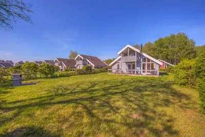 Image de Seeschwalbe Classic 1 - GroĂźzĂĽgiges Ferienhaus mit Eigener Sauna und Whirlpool