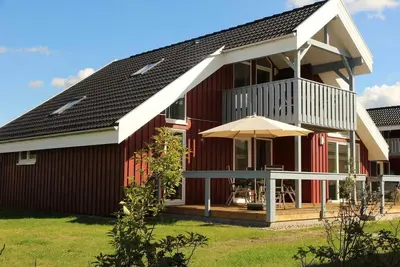 Image de Seeschwalbe Classic 72a - GroĂźzĂĽgiges Ferienhaus mit Eigener Sauna und Whirlpool