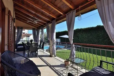 Image de \nVILLA Mia & Iva\n\nFAMILY Friendly\nPET Friendly\nPEACE And Nature