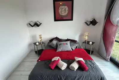 Image de 1 bedroom bed & breakfast in ploulec'h