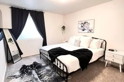 Image de Modern & Stylish, King bed, WiFi