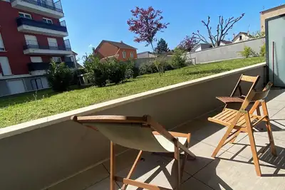 Image de Cozy apartment with big patio close to the center of Paris and Cdg Airport