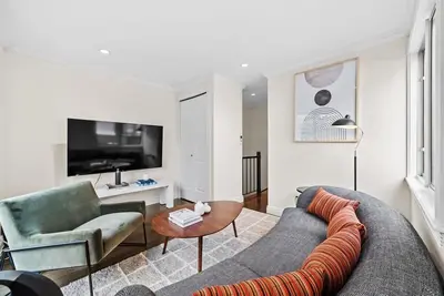Image de Chelsea Vista I by Rove Travel 3br Private Roof