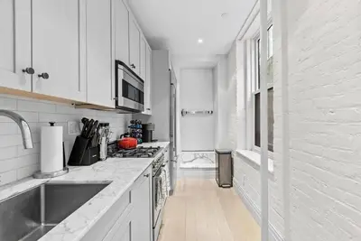 Image de Highland Place 8f by RoveTravel | Luxury 2br Nomad