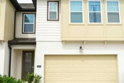 Image de Cozy 3Bd Close to Disney   Enclaves at Festival 808