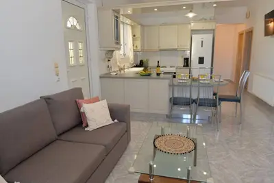 Image de Nina's Apt in Ialysos near the Beach