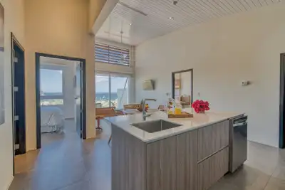 \n2 Bedroom Apartment, Balcony - Luna 7
