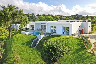 Image de V32b Casa Bahia  · Casa Bahia: Unique Blend of Mountains & Oceans