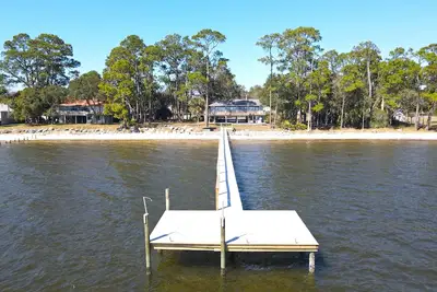 New Listing! Compass Rose 2br\/2ba on the bay with dock!