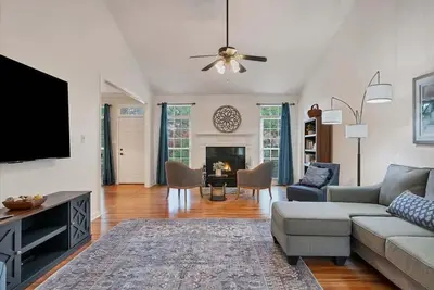 Image de Serene Retreat in Pinehurst for Six