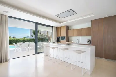 Image de Altos Puente Romano, Marbella