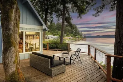 Image de Beachfront House Getaway with Amazing Views&Access