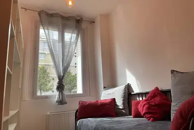 Image de Joli studio à deux pas du parc Georges Brassens