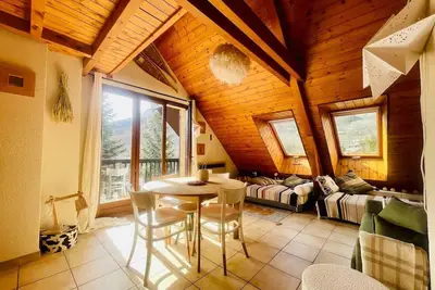 Image de Nid de ski avec grand balcon