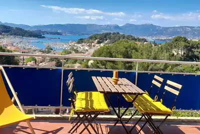 Image de Appartement de Vacances, Saint Mandrier, vue Imprenable, Location Semaine