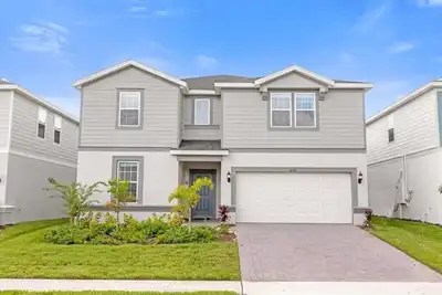 Image de 10 Bedrooms/ 8 Bathrooms/ Windsor Cay (16307 Sk)