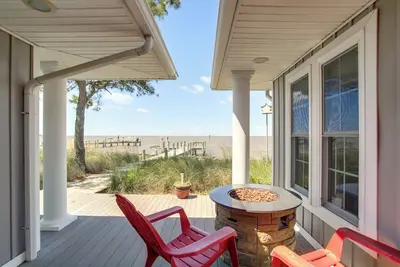 Image de Waterfront Maryland Retreat w/ Dock & Bay View!