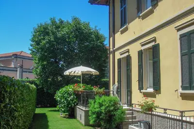 Image de 2-room corner apartment with terrace in a quiet and sunny location