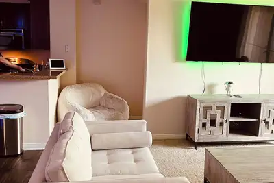 Image de 2 bedroom 2 Bath Modern Space In Marina Del Ray