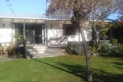 Image de Warrington, Blueskin Bay, close to Dunedin, cosy home close to the beach and bay