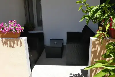 Image de Appartement d'une chambre avec la terrasse Jelsa, Hvar (A-22432-a)