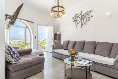 Image de Maison de vacances 'Sunset Horizon Villa' avec Wi-Fi et climatisation