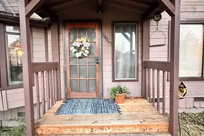 Image de Close to Shaver Lake, family friendly, pets welcomed! !