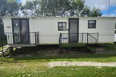 Image de Beach Front 4Berth Promenade site minutes walk from Fantasy Island pet friendly