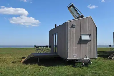 Image de Sustainable Green Tiny House Pioneer 2 in Schillig on the North Sea