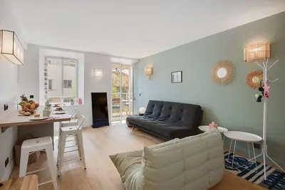Image de Appartement à Cannes avec 2 chambres à coucher, 6 couchages