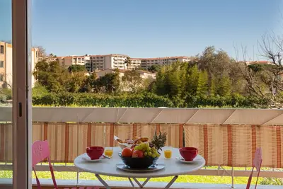 Image de Appartement à Vallauris avec 2 chambres à coucher, 6 couchages