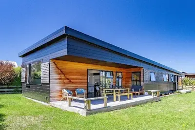 Image de Large & cosy mid century modern Mountain luxury