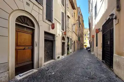 Image de Appartement à Rome avec 2 chambres à coucher, 3 couchages