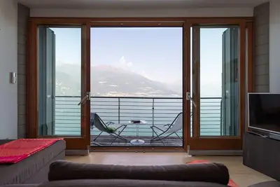 Image de Appartement Ă Perledo avec 2 chambres Ă coucher, 4 couchages