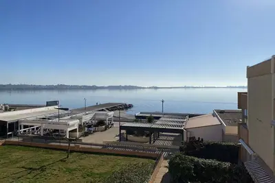 Image de Appartement T2 lumineux avec terrasse et climatisation