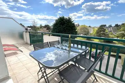 Image de Appartement rénové avec terrasse au Pouliguen, proche plage, port et commerces