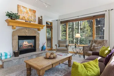 Image de Ski-In/Ski-out 2 Bedroom Classic Aspenwood Lodge w/ Outdoor Pool, Hot Tub