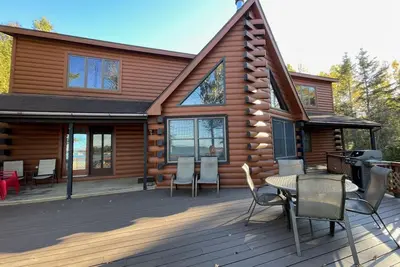 Image de Little Bear Lodge on Drummond Island