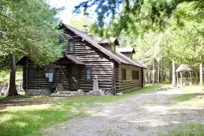 Image de Whitney Bay Getaway on Drummond Island