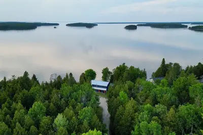Image de Russian Embassy on Drummond Island