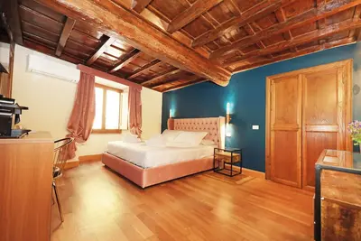 Image de Golden Pantheon Rooms