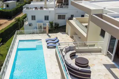 Image de Luxury Indoor-Outdoor Villa! Do it up big in the D. R. , we are guest friendly.