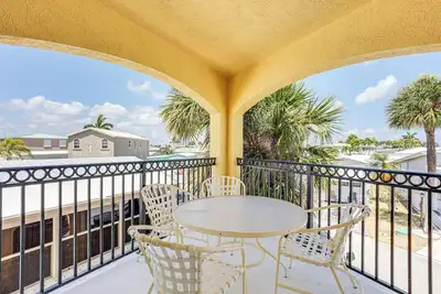 Image de Jensen Beach Home w/ Bbq Grill: Walk to Beach!