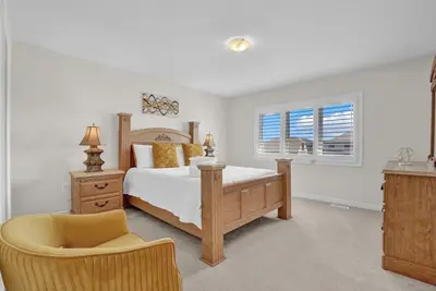 Image de Cozy home minutes from Niagara Falls